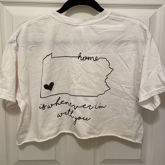 Delta phi epsilon cropped t-shirt - Picture 3 of 4